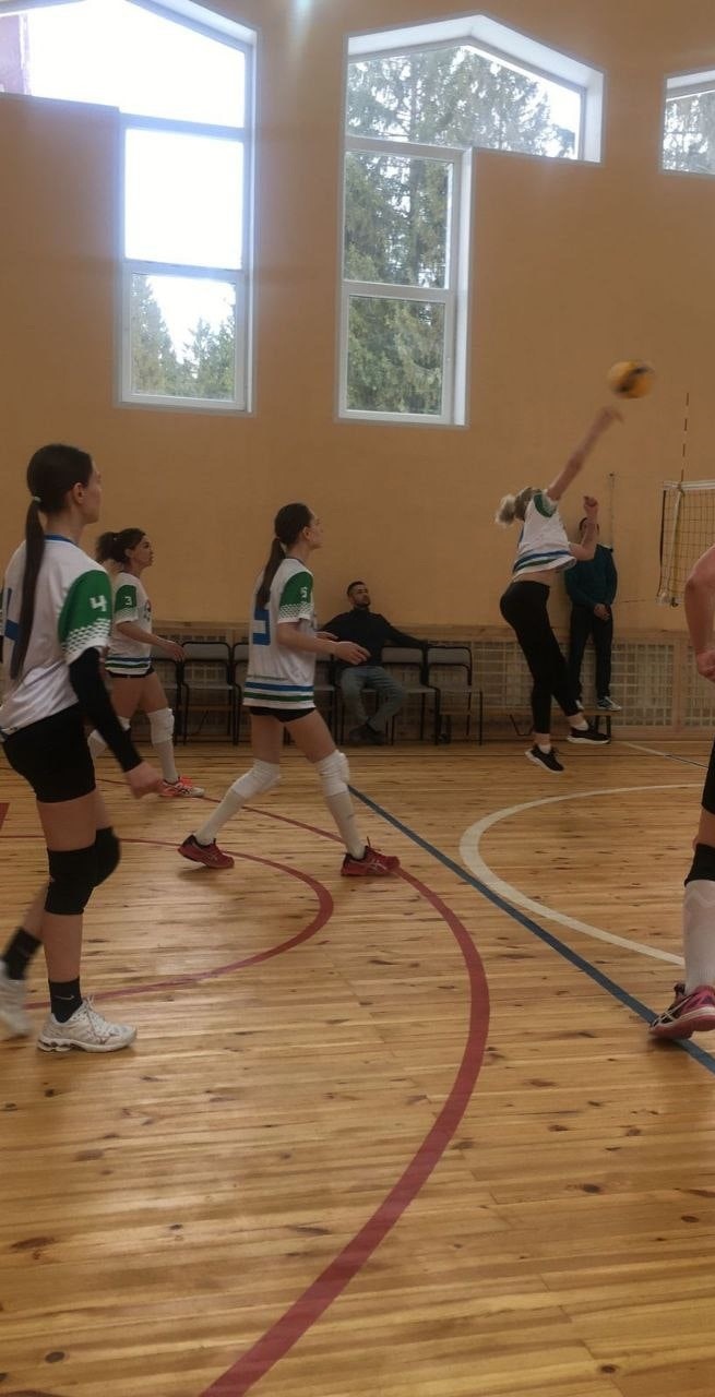 В праздничный день 8 марта в санатории прошел турнир, в котором встретились женские команды санатория «Красноусольск» и села Красноусольский